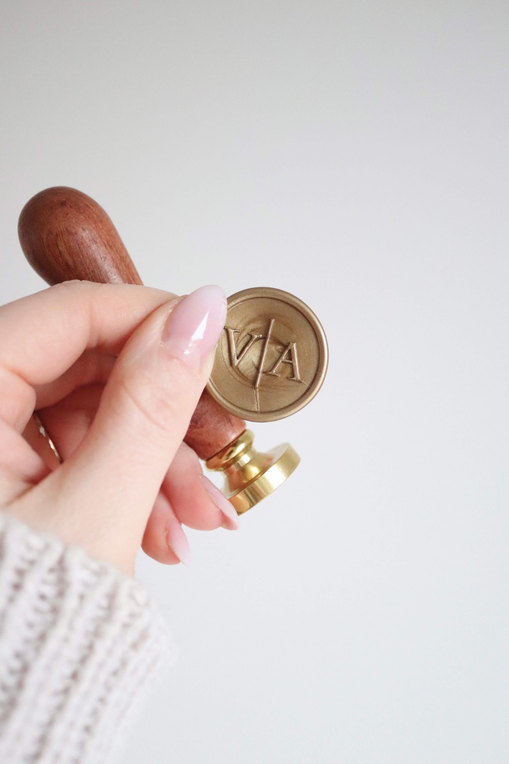 Siegelstempel mit Initialien personalisiert