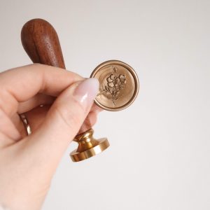 Siegelstempel mit Blumen